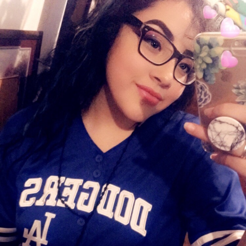 Meet your Posher, Renee